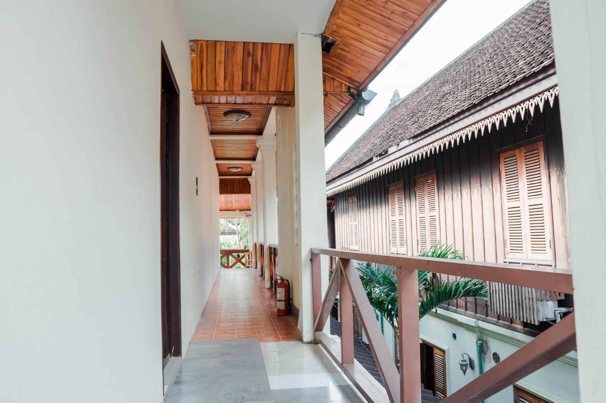 Oudomsouk Luang Prabang Hotel Exterior photo